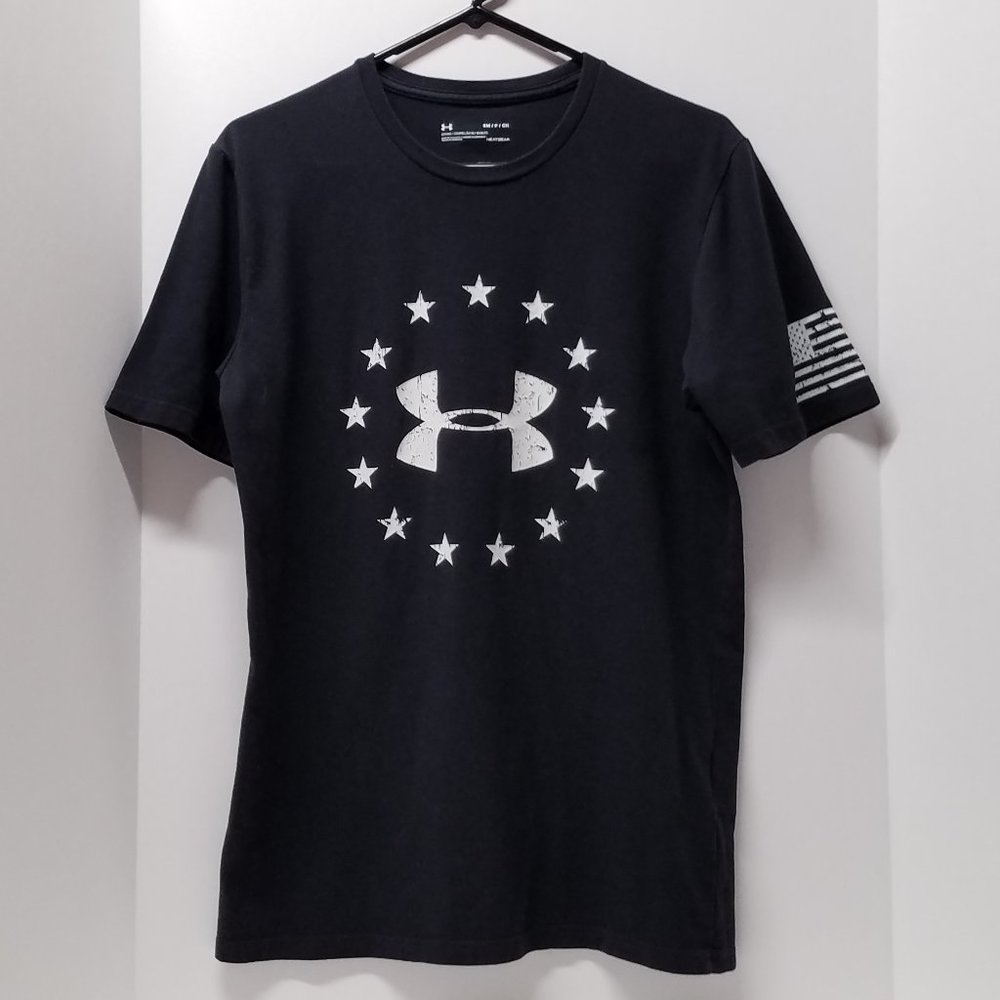 Under Armour Black & White Heatgear Loose Freedom Distressed Logo T-Shirt